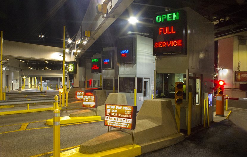 Detroit-Windsor Tunnel: Detroit-Windsor Tunnel toll plaza