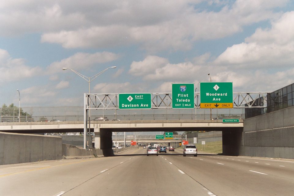 Overhead signs on the Davison Freeway (M-8)