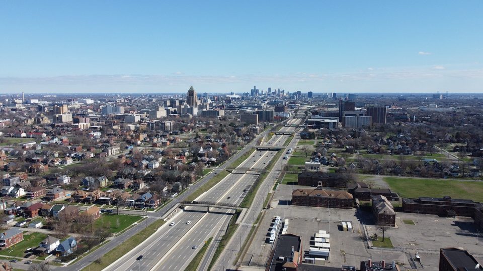 The Lodge Freeway (M-10) from a drone, heading toward downtown Detroit
