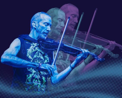 Dixon's Violin: egyszemélyes szimfónia öthúros elektromos hegedűn a Beardsley Theaterben — Szervezői kép