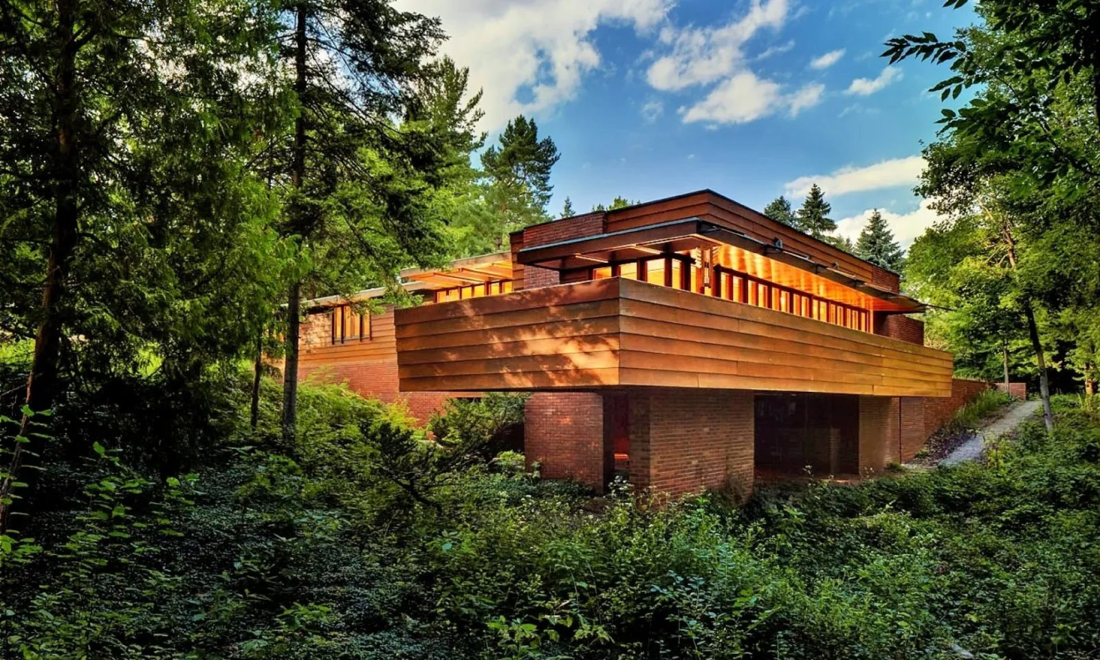 Frank Lloyd Wright Affleck House – Behind the Scenes — Organizer image