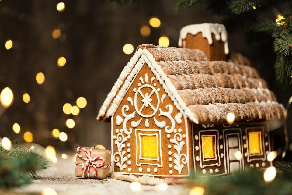 Gingerbread House Decorating Competition — Organizer image