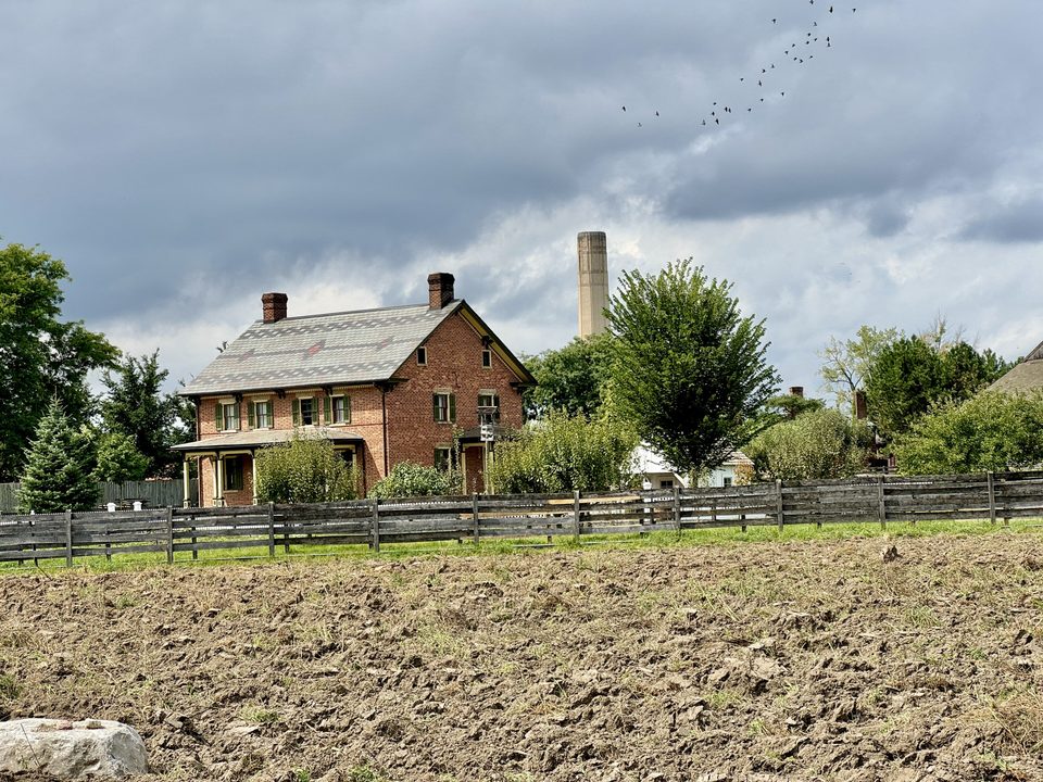 A Firestone Farm, Harvey Firestone ohiói gyerekkori farmja, ahol ma is minden nap dolgoznak a földeken (fotó: 2024)
