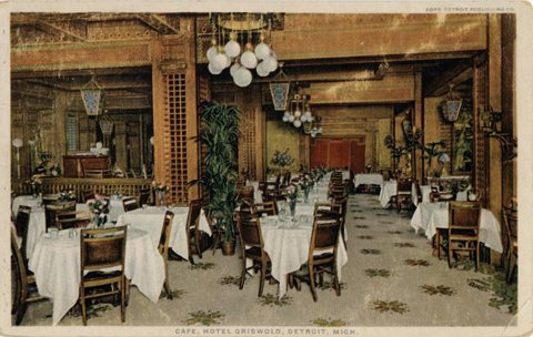 A Hotel Griswold kávézója terített asztalokkal egy régi képeslapon