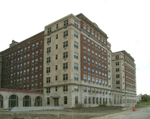One of the Whittier's 1923 eight-storey brick wings in 2008