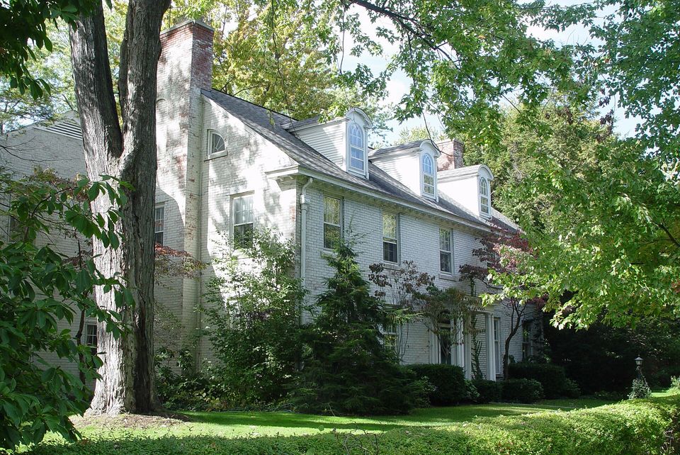 A house in the Beverly Road Historic District