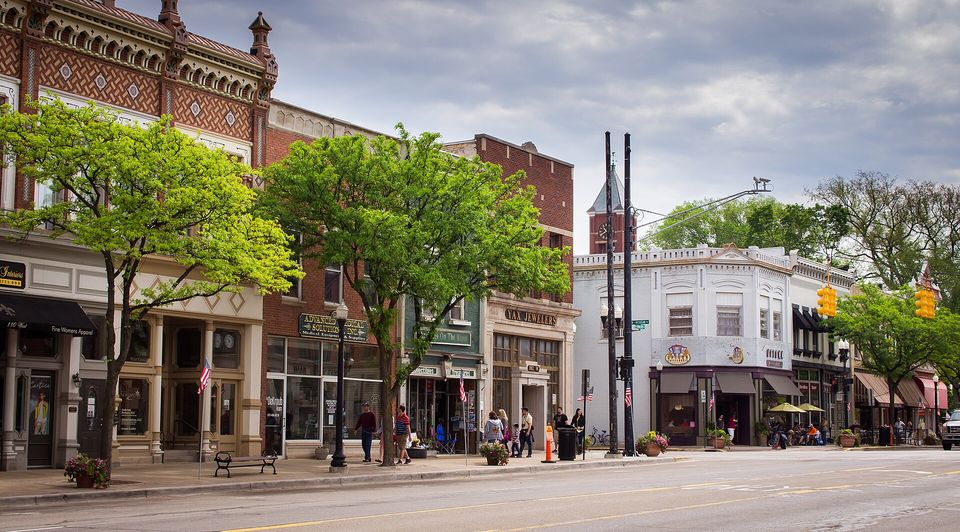 Howell belvárosa a Grand River Avenue mentén