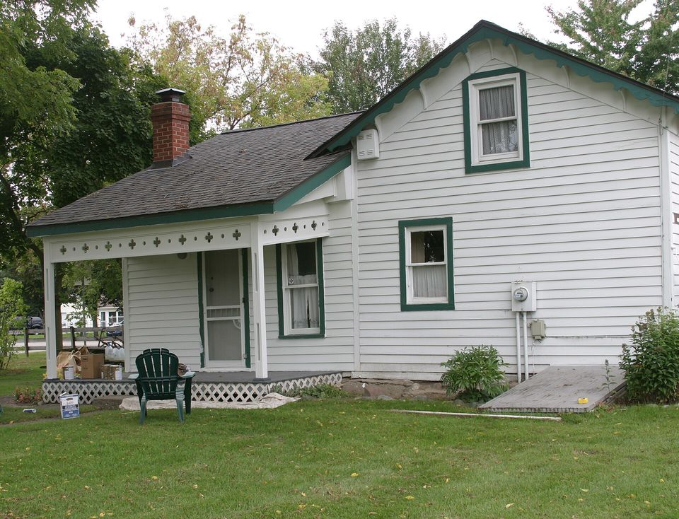 The 1855 Wixom-Wire House
