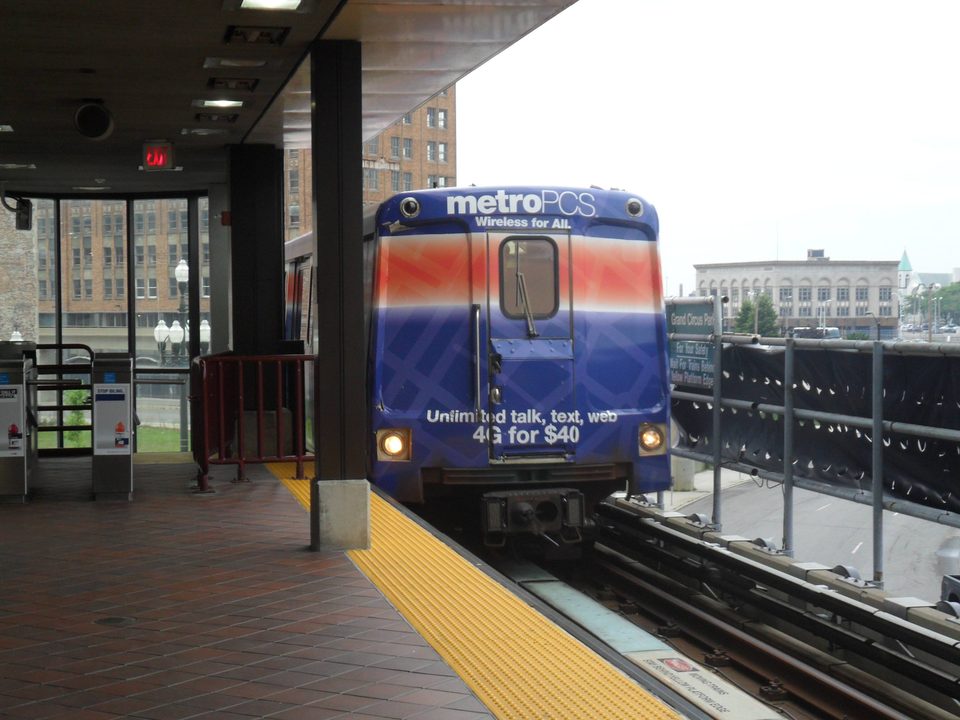 A train entering Grand Circus Park station