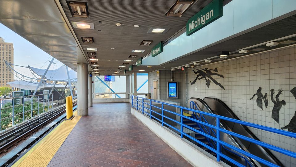 The Michigan Avenue station platform (2025)