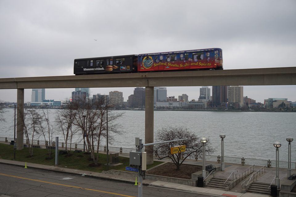 A train on the riverfront guideway, December 2015