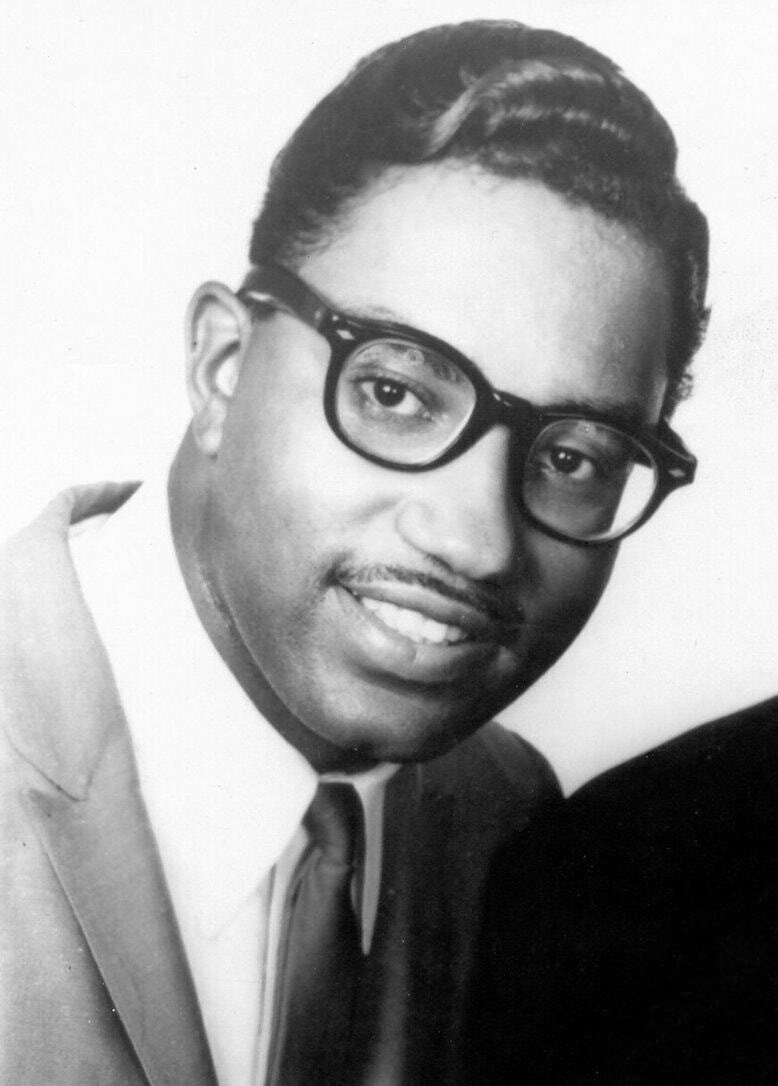 Bobby Rogers portréja