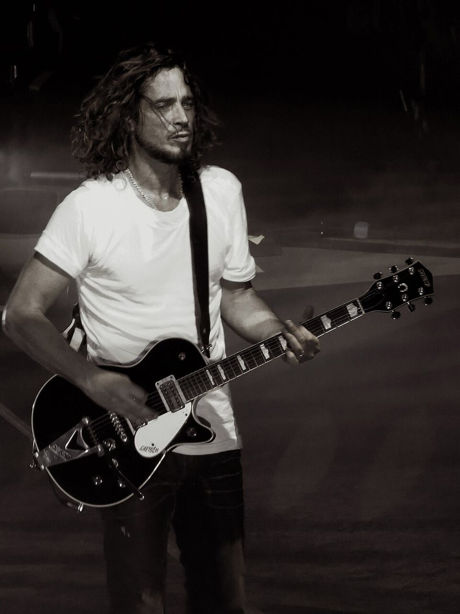 Chris Cornell portréja