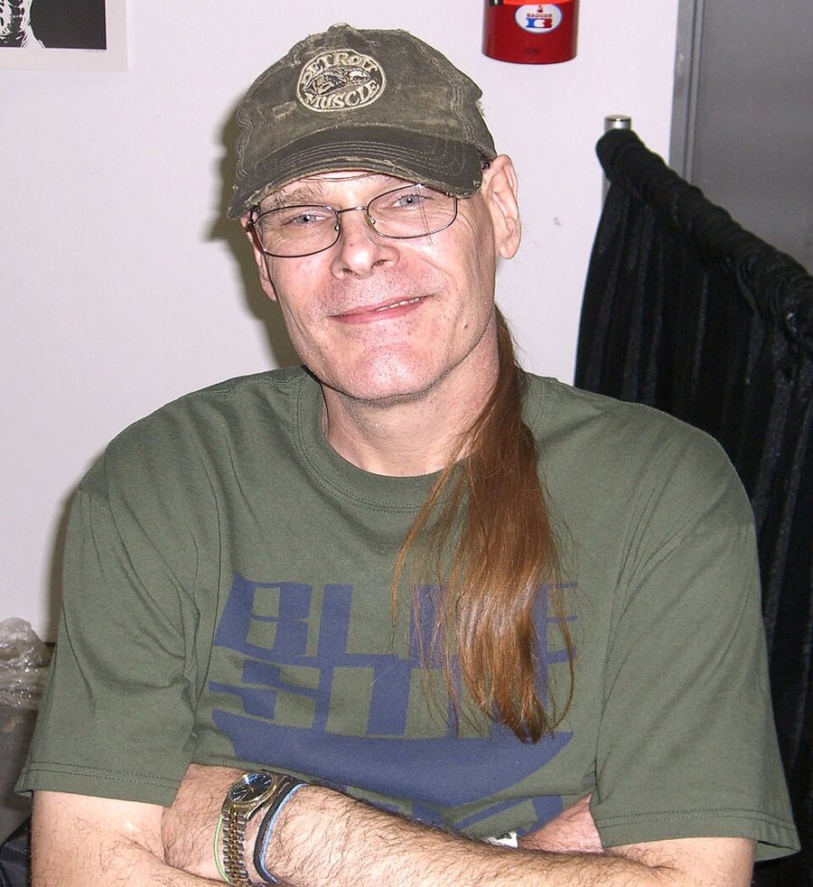 James O'Barr portréja