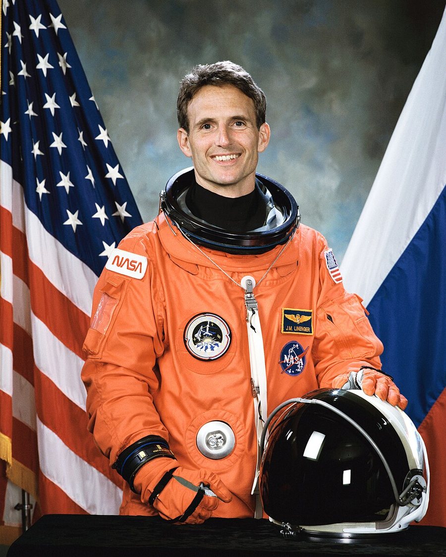 Jerry M. Linenger portréja
