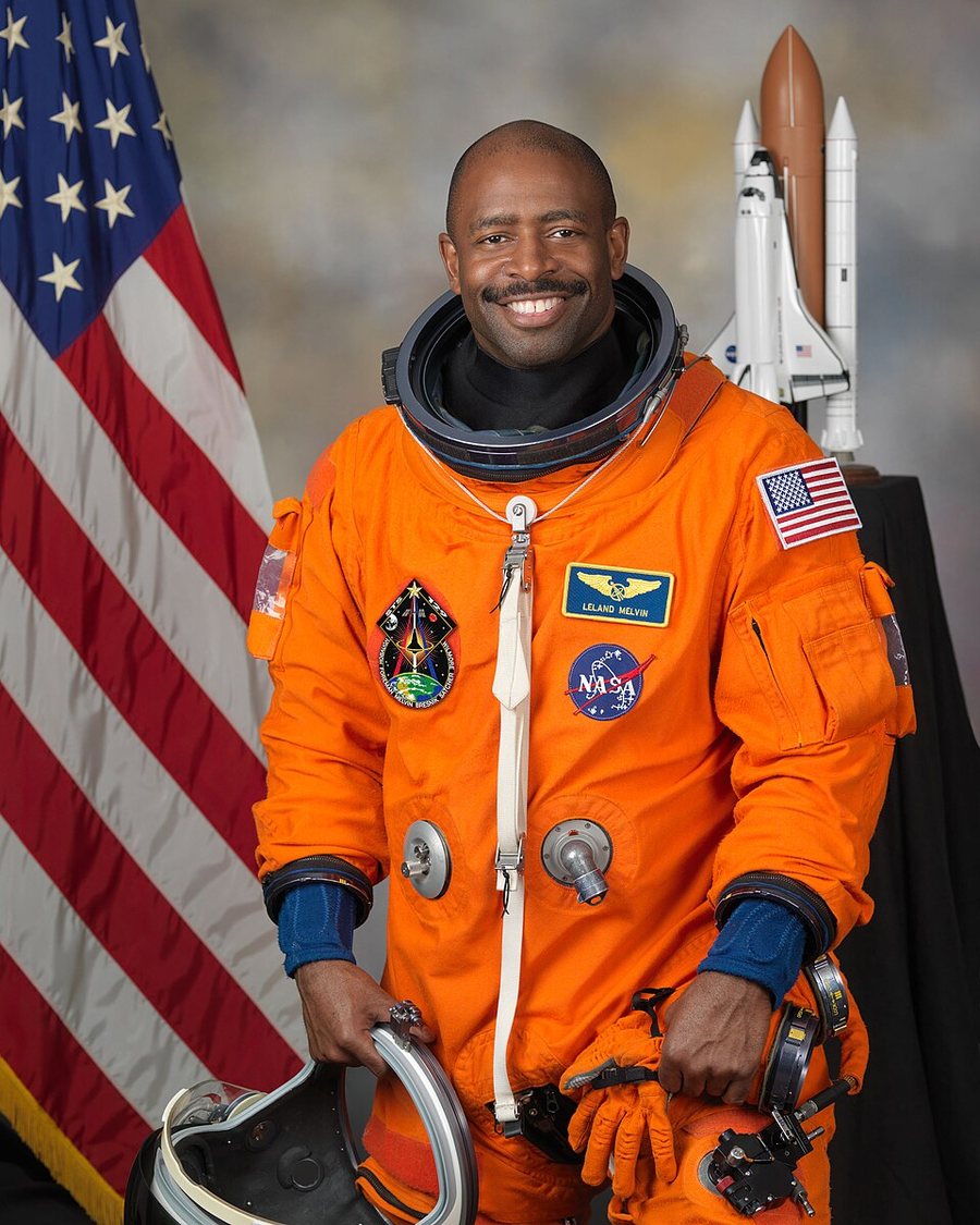 Portrait of Leland Melvin