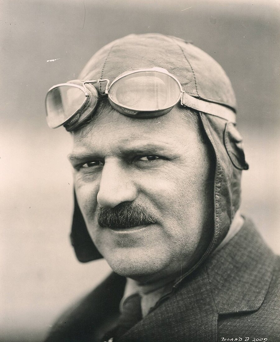 Louis Chevrolet portréja
