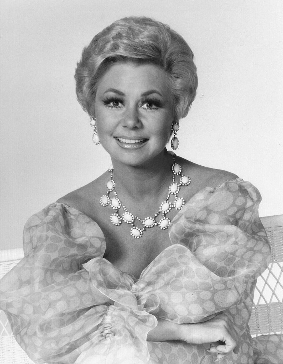 Mitzi Gaynor portréja