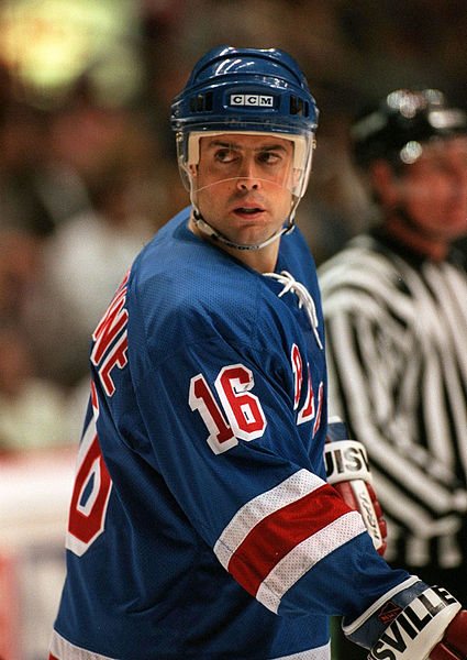 Portrait of Pat LaFontaine