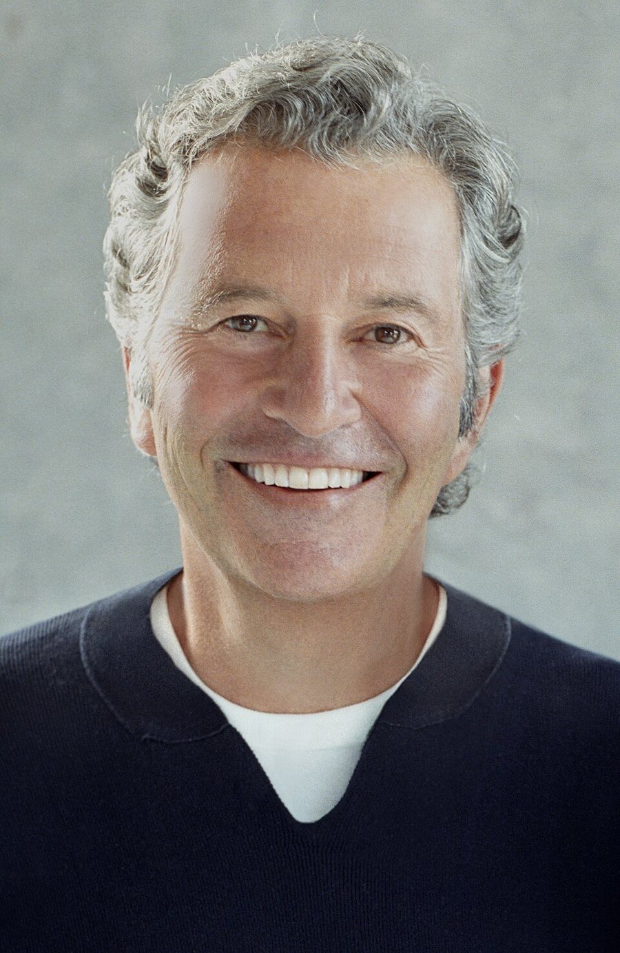 Robert Shaye portréja