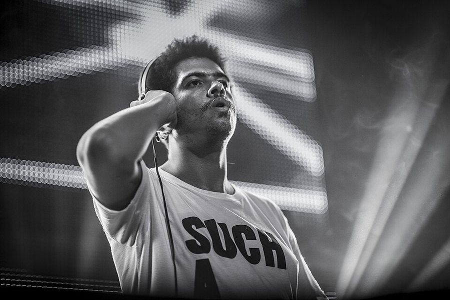 Seth Troxler portréja