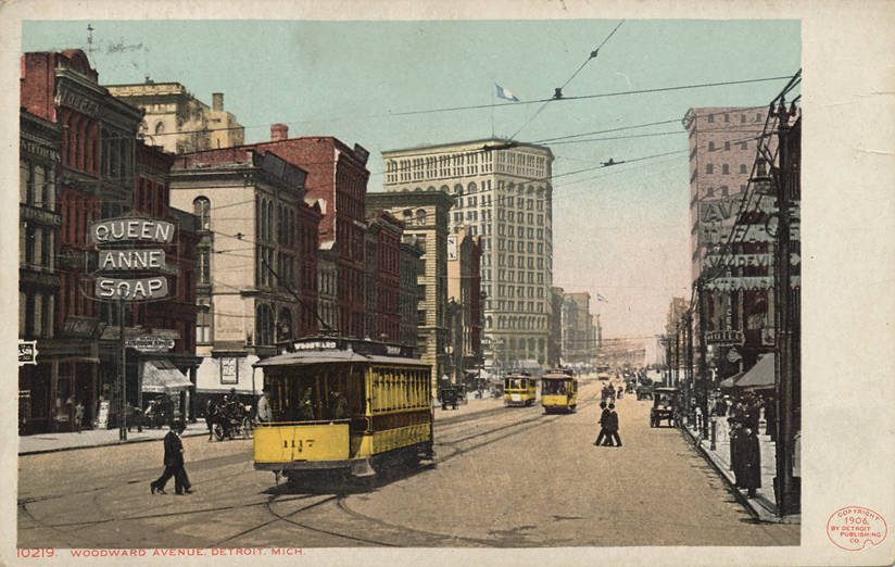 Villamos a Woodward Avenue-n egy korabeli képeslapon