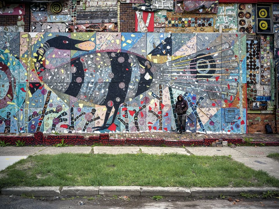 The mosaic-covered building and sign of the Dabls MBAD African Bead Museum